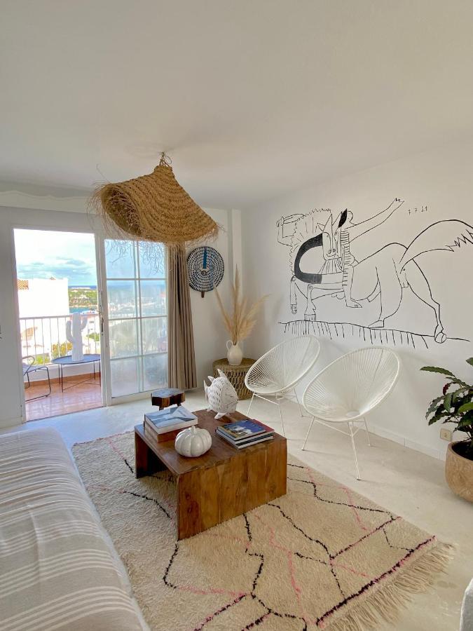 Apartamento Castell Sol - Arenal Den Castell Arenal d'en Castell Exterior foto